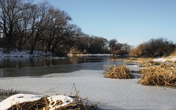 Декабрьский пейзаж из глубинки / Река Протва Калужская область 2012 год