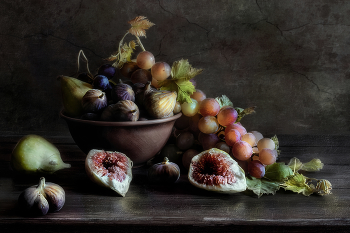 Инжир и виноград / ***