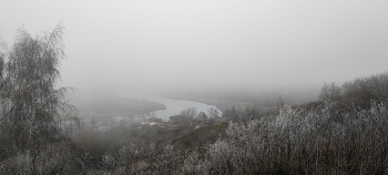 Есть такая река Проня / Холодный день. Туман. Река