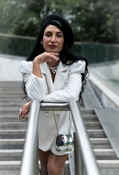 Яна / Сентябрь 2025