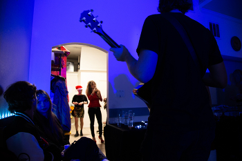 Ждём-с! / .......