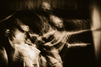 Поплыл / Может быть надо было выбрать рубрику ужасы?