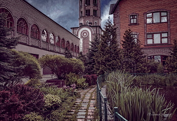 "Уютный уголок в мужском монастыре"© Фоторабота. / красивые места России