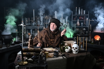 Алхимик / ***