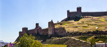 Цитадель -Сурожь. / Крым. Судак