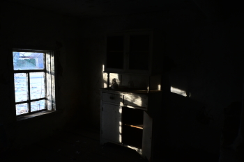 Картинка про буфет. / ***