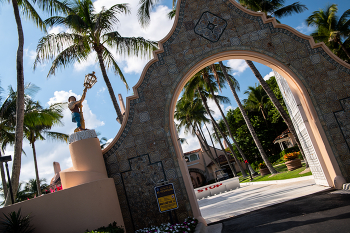 Святилище / места поклонения , Мар-а-Лаго :-)))