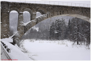 Старый мост в тайге / Уральские горы Старый Мост Большаков