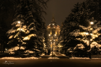 Тишина и покой заснеженного парка... / Парк имени 28 Панфиловцев-гвардейцев
г. Алматы