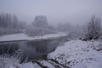 Утро на речке. / ***