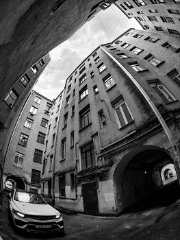 Проходной двор / Двор