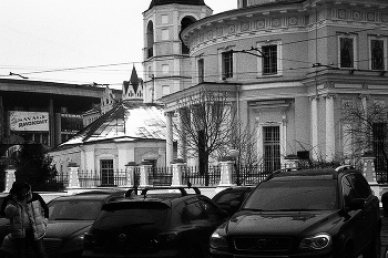 На улице Гиляровского / На улице Гиляровского в Москве. Храм святителя Филиппа, митрополита Московского в Мещанской слободе. Декабрь 2011. Киев 4АМ; ГЕЛИОС-103 1.8/53; FOMAPAN profiline action 400; Фотопроект.