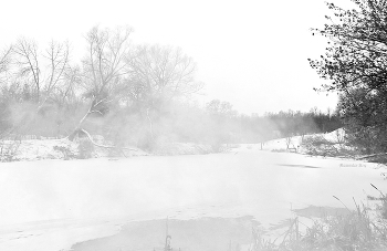 В мороз парит незамерзшая вода / В мороз парит незамерзшая вода