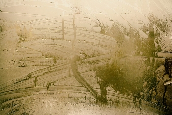 Зимний пейзаж на запотевшем окне / ***