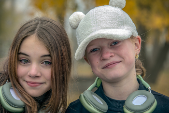 Подружки / ***