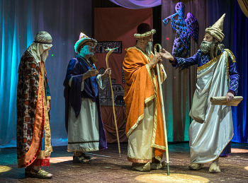 Мудрецы. / ***