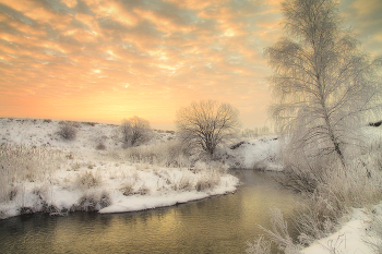 Рассвет на зимней реке / Зимние сюжеты Sigma SD1M