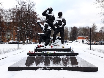 Домодедово (Московская область) / ***