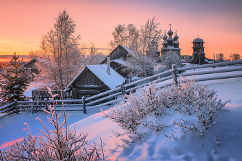 Новогодняя... / Напоминаю, что в конце января едем в Кимжу. 2 места свободно. Проедем по всем местам из этой новогодней поездки. Смотрите фото этого года. Решайтесь!
Следующий НГ будем встречать в Кимже! А потом прокатимся по моему маршруту вдоль Онеги, но только в обратном направлении. Можно начинать строить планы :)
Анонсы смотрите на сайте phototourtravel.ru