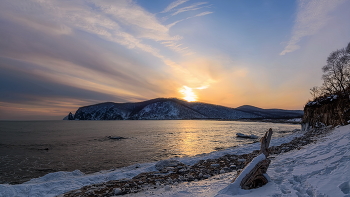 Зимний закат в Лидовке / Продолжение с прогулки в бухте Лидовка.
