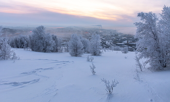 по заснеженным сопкам / Мурманские сопки