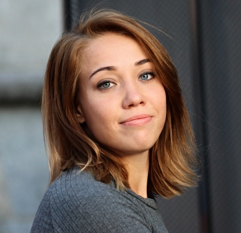 Портрет с танцев / ***