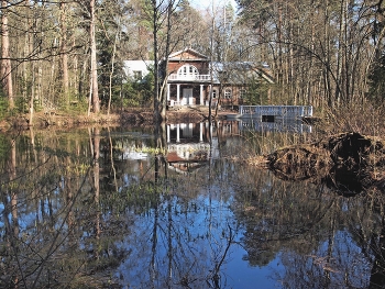 Вилла "Айнола" / ***