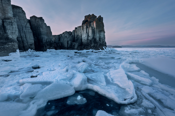 Вечер среди льдов Японского моря / Мыс Брюса. Хасанский МО. Приморский край. 26 января 2025