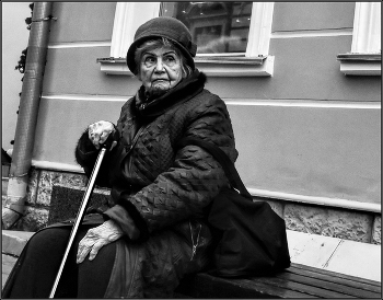 ... Не куда спешить .... / уличный сюжет