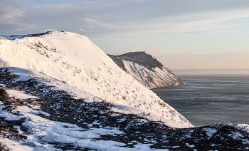 Заснеженные вершины / ***