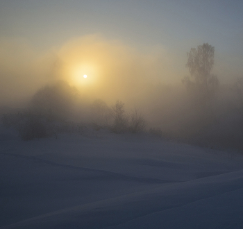 Рассветом ночь сгорит / Россия. Московская область. Истра