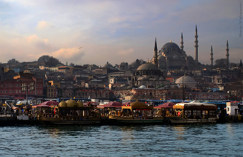 Утро в Константинополе.... / Турция, Стамбул, Вид с Галацкого моста.