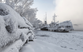 Приморозило / ***