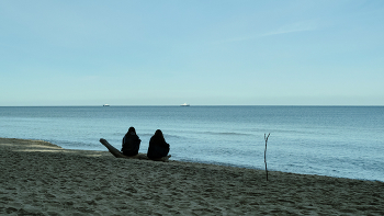 Это сентябрь. Время мечтать / Утро на берегу Балтийского моря. г. Светлогорск, сентябрь 2025