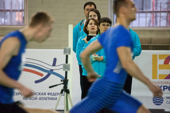 Фотофиниш) / Лет 6 назад приходилось дублировать автоматику