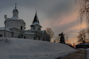 Церковь Воскресения Христова / путешествие в Тарусу