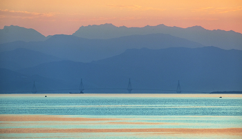 Рассвет у моста / Рио-Антирио