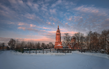 вечер у храма Ворзнесения / ***
