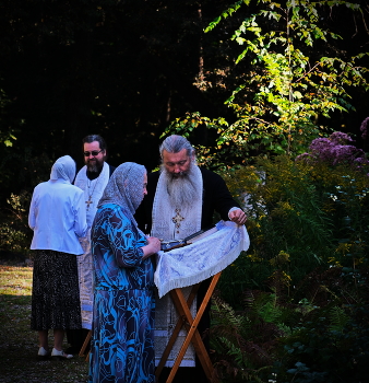 Престольный Праздник. Исповедь. Жаркий летний день. / Монастырский Скит в Сокольниках.