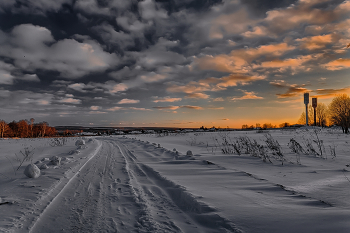 ... январский вечер, хоть и холодно, но, какие краски, какой воздух ... / ***