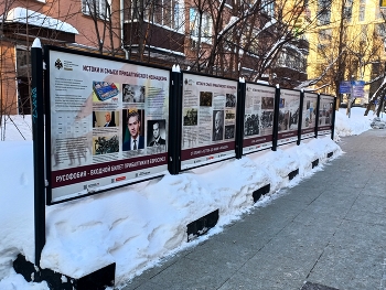 Большой Харитоньевский переулок / ***