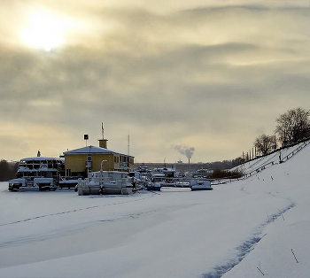 Зимняя спячка. 2 / ***