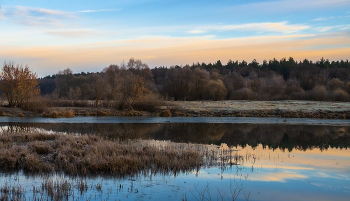 Середина ноября. / Озеро Сосновое.