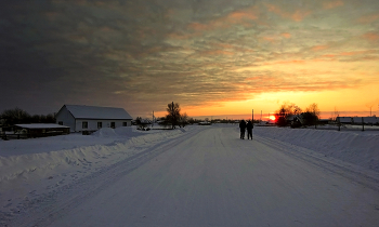Деревенский зимний вечер / Сибирь, село