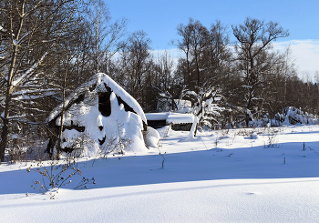 Снега нынче много... / ***