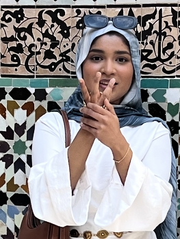&nbsp; / Moroccan girl on a visit to the Marrakesh madrassah