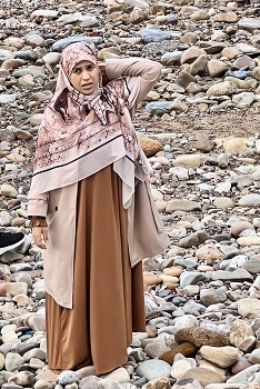 &nbsp; / Moroccan lady on the beach in Casablanca, Morocco