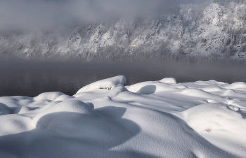 Зимний берег / У Дивных гор