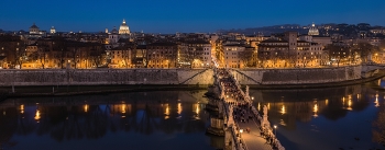 Вид на Рим с Моста Святого Ангела / Италия.Рим