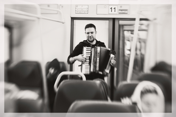 Живая музыка / ***